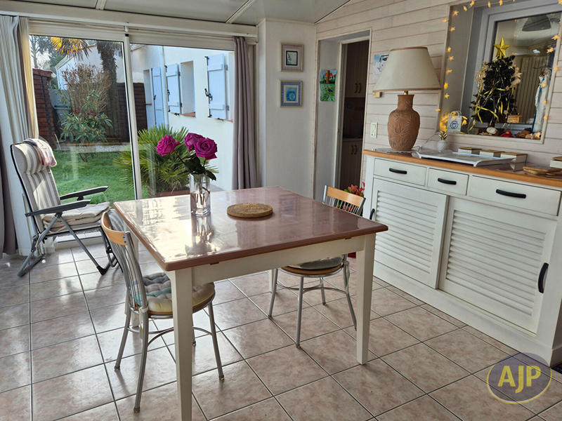 Maison - 138 m² - 6 pièces