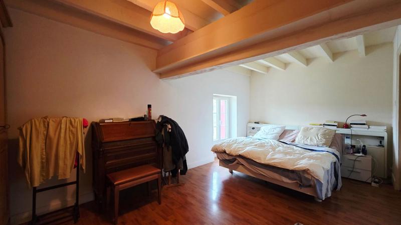 Maison - 188 m² - 7 pièces