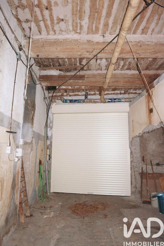 Maison - 215 m² - 8 pièces