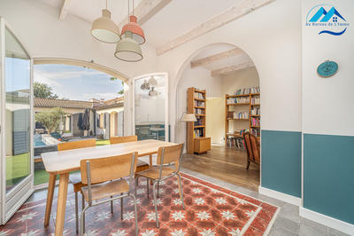 Maison - 197 m² - 8 pièces