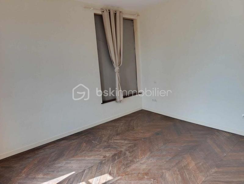 Immeuble - 247 m² - 13 pièces