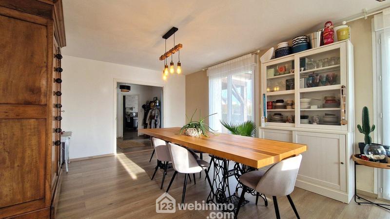 Maison - 117 m² - 5 pièces