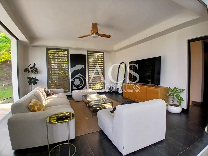 Maison - 125 m² - 4 pièces