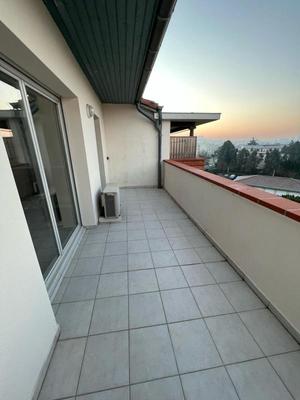 Appartement ancien - 59 m² - 3 pièces