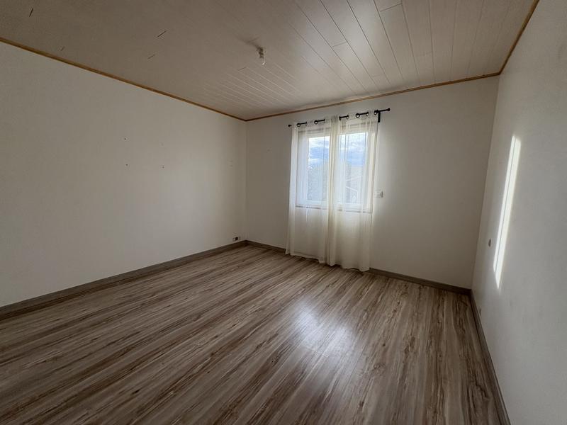 Maison - 192 m² - 4 pièces