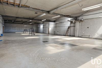 Local commercial - 351 m²