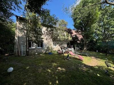 Maison - 165 m² - 8 pièces