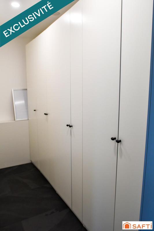 Maison - 220 m² - 6 pièces