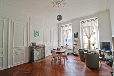 Immeuble - 573 m² - 24 pièces