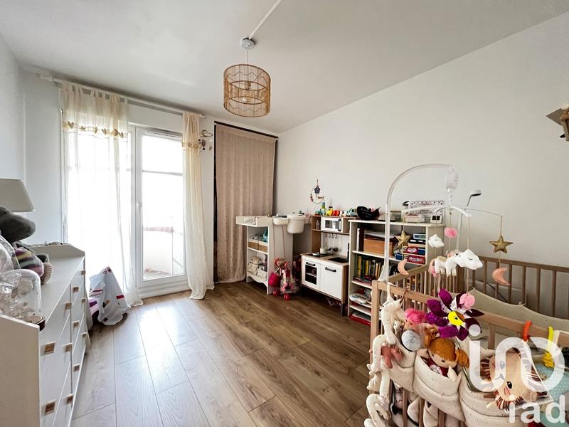 Appartement - 85 m² - 4 pièces