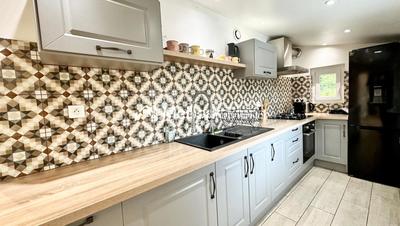 Maison - 101 m² - 4 pièces