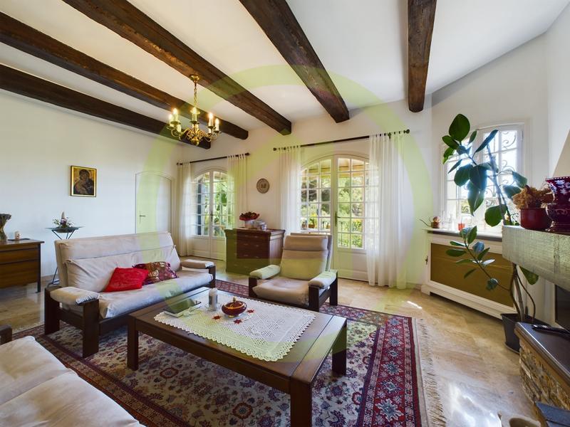 Maison - 104 m² - 3 pièces