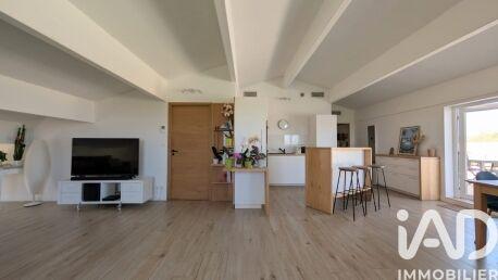 Maison - 200 m² - 7 pièces