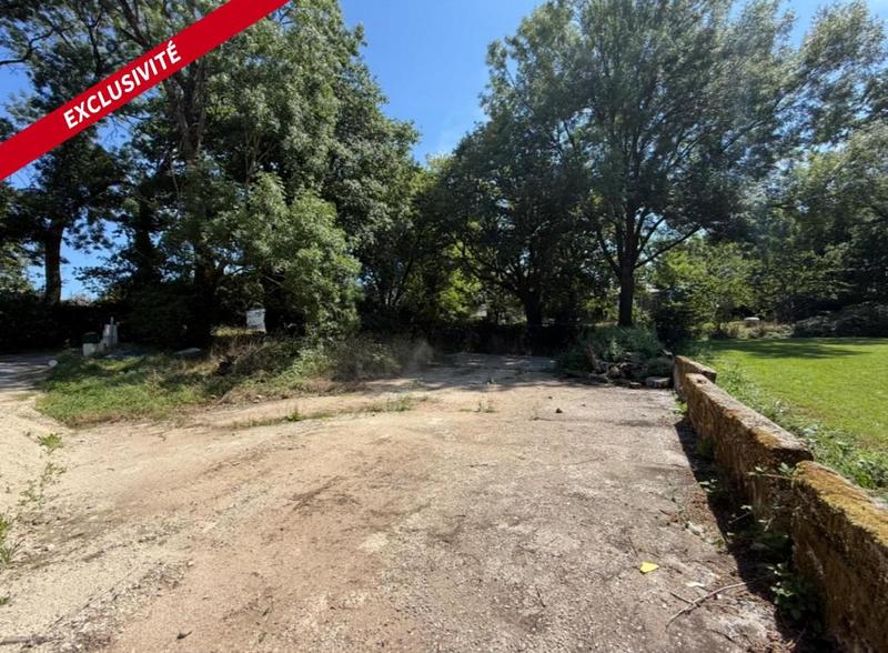 Terrain constructible - 460 m²