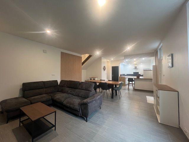 Maison - 90 m² - 3 pièces