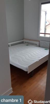 Chambre - 10 m² - 1 pièce