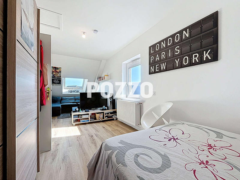 Maison - 179 m² - 8 pièces