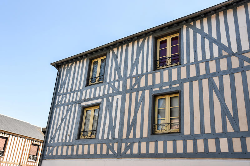 Immeuble - 200 m² - 6 pièces