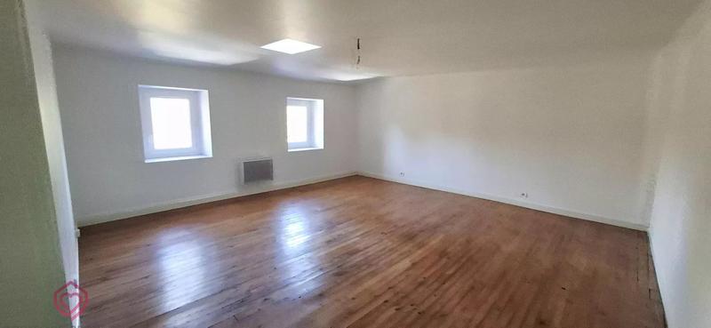 Maison de village - 174 m² - 9 pièces