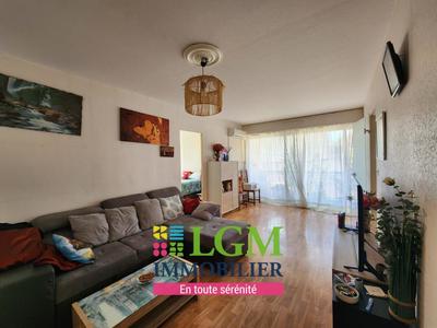 Appartement - 72 m² - 3 pièces