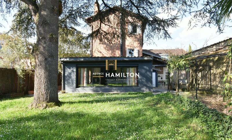 Propriété - 363 m² - 10 pièces