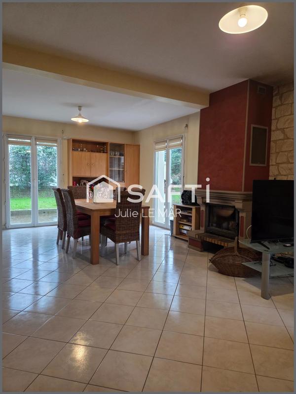 Maison - 90 m² - 5 pièces