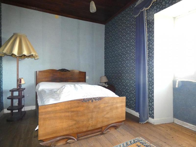 Maison - 143 m² - 7 pièces