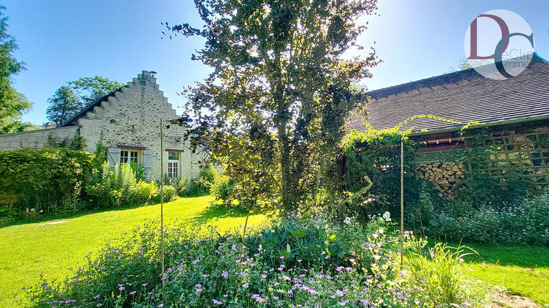 Maison - 286 m² - 10 pièces