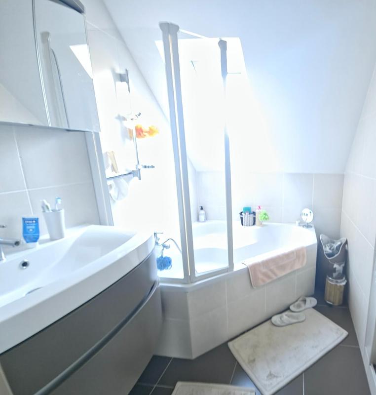 Maison - 120 m² - 6 pièces