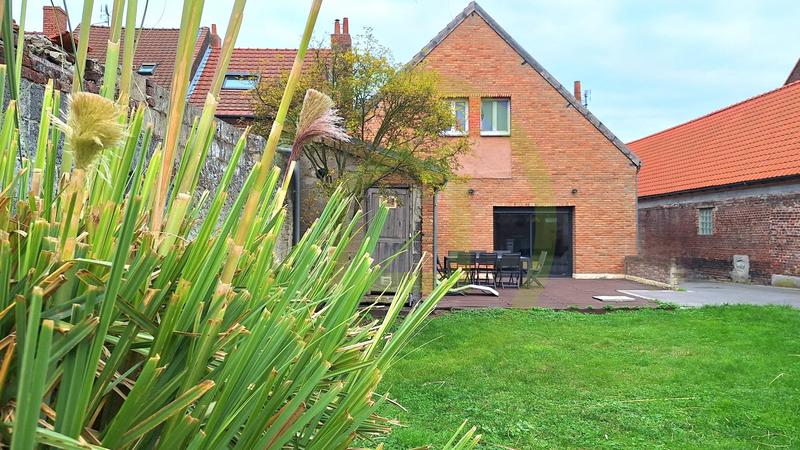 Maison de ville - 166 m² - 8 pièces