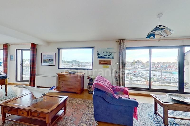 Duplex - 138 m² - 5 pièces