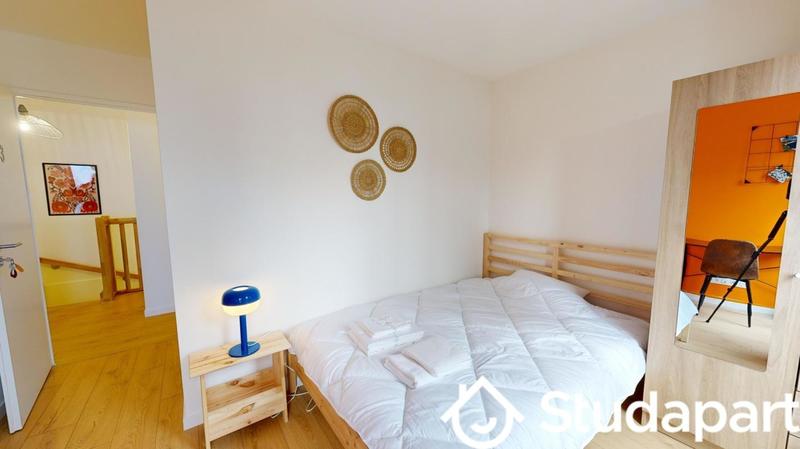 Chambre - 9 m² - 1 pièce