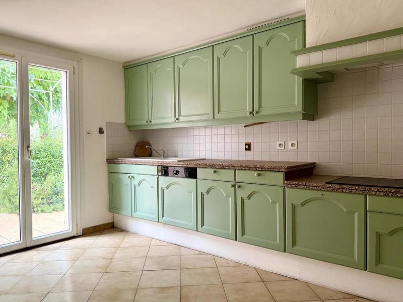 Propriété - 230 m² - 8 pièces