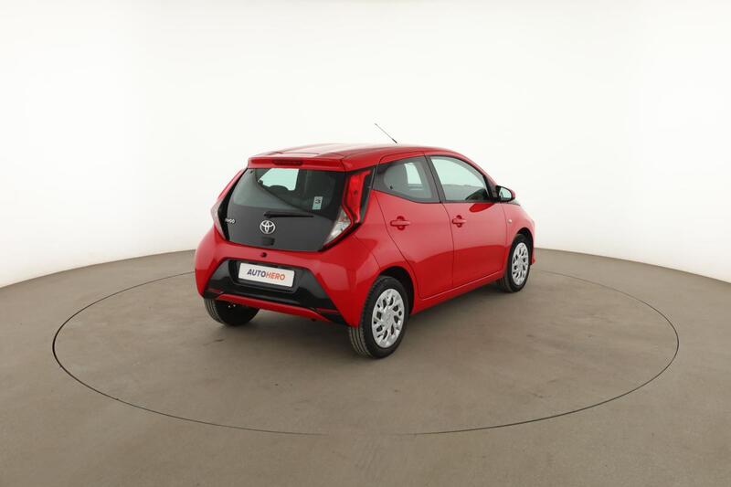 Toyota Aygo 1.0 Vvt-i X-Play 5p 72 ch