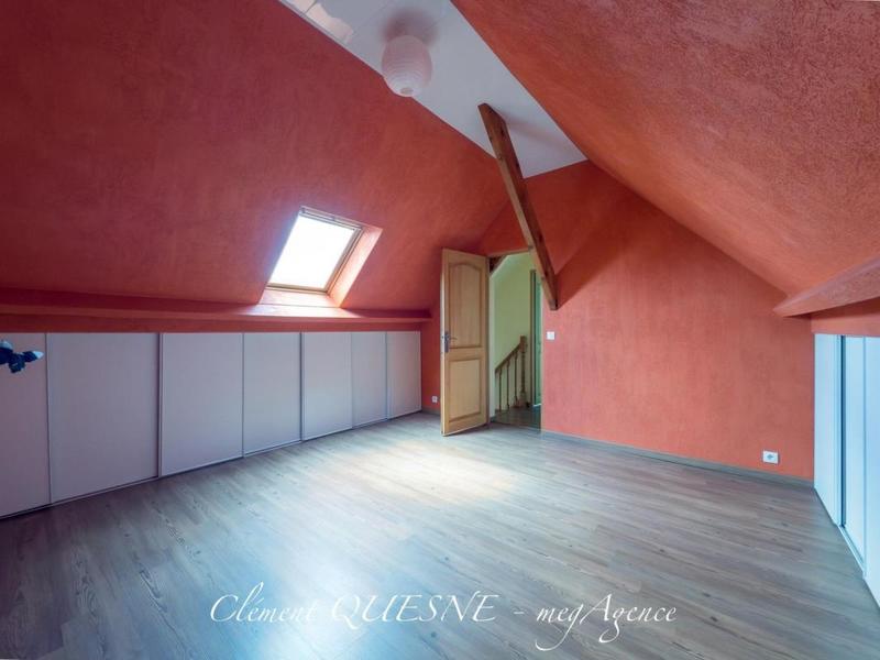 Maison - 254 m² - 5 pièces