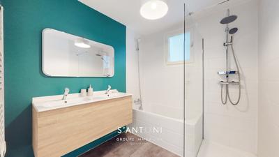 Appartement - 104 m² - 4 pièces