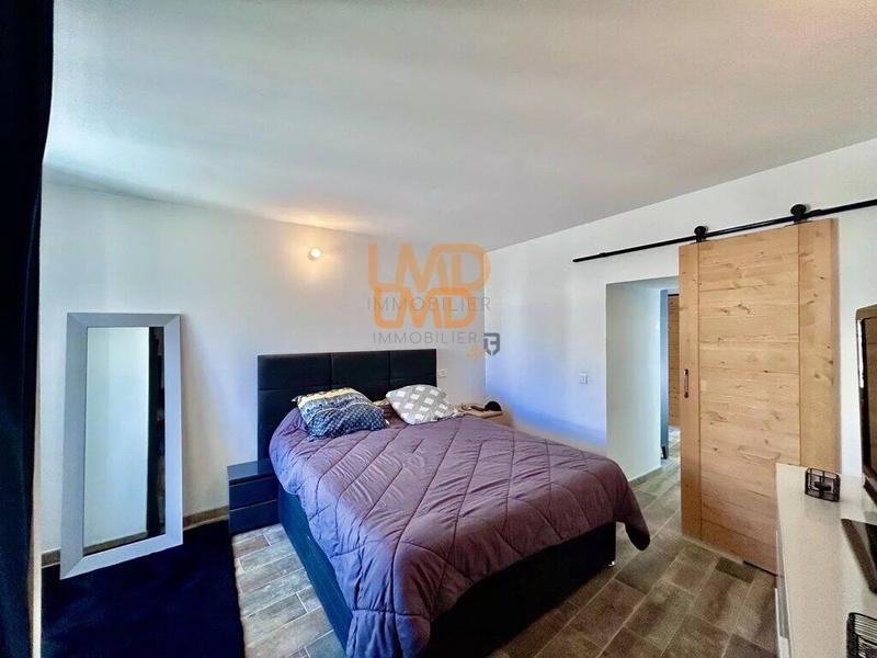 Maison de village - 100 m² - 4 pièces