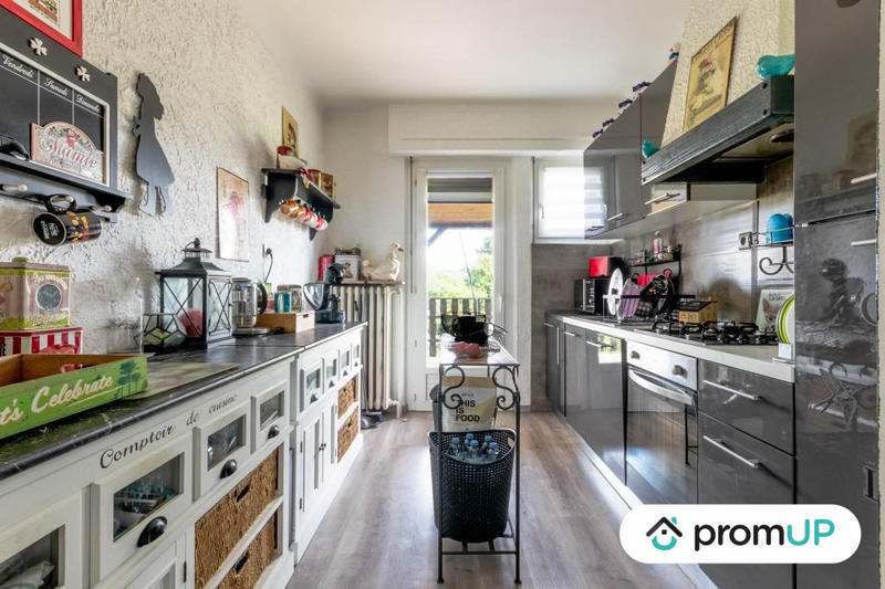 Maison - 178 m² - 6 pièces