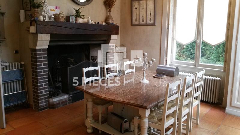 Hôtel particulier - 600 m² - 10 pièces