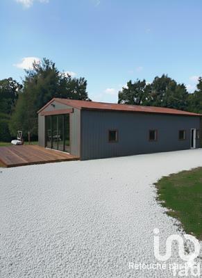 Appartement - 150 m² - 2 pièces