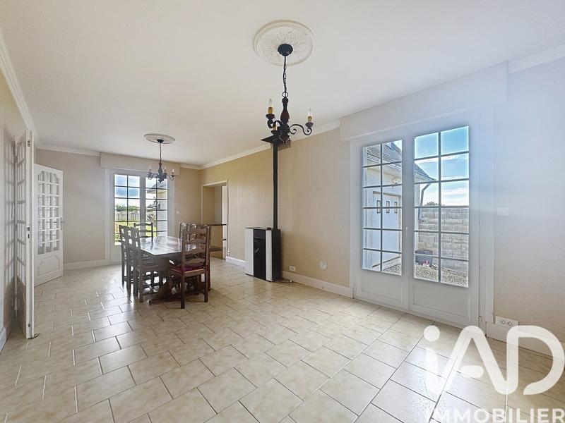 Maison - 139 m² - 8 pièces