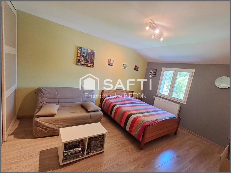 Maison - 165 m² - 7 pièces