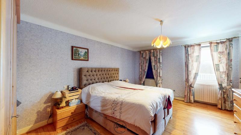 Fonds de commerce - 663 m²