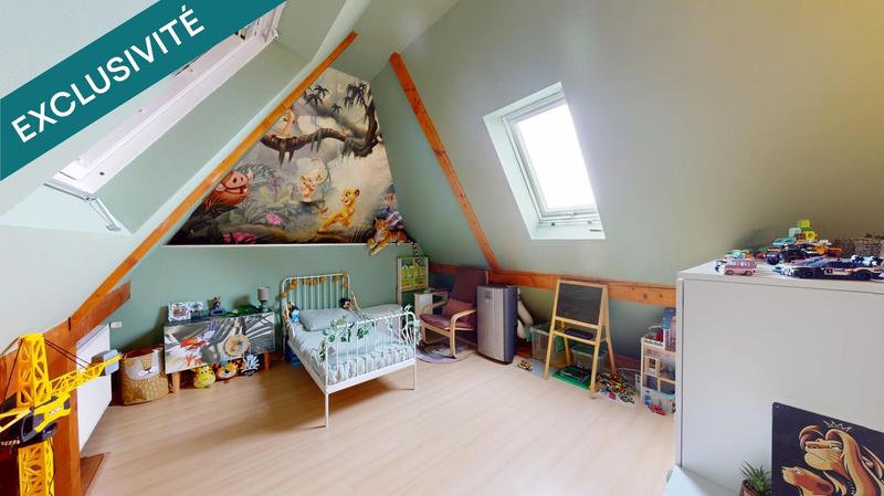 Maison - 151 m² - 6 pièces