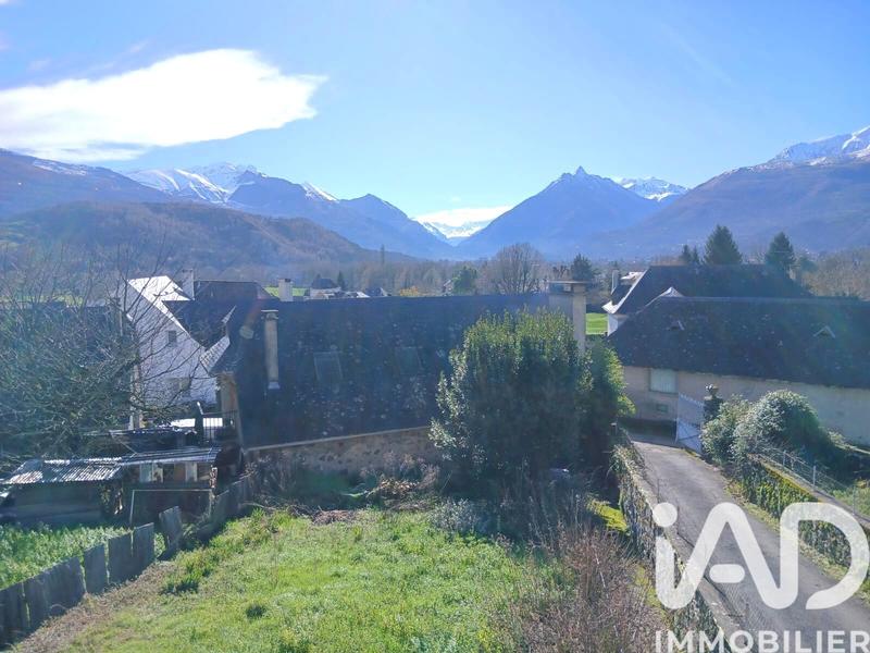 Maison - 389 m² - 12 pièces