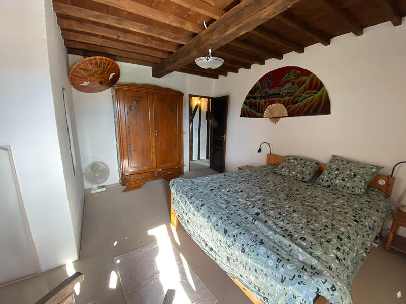 Maison - 320 m² - 12 pièces