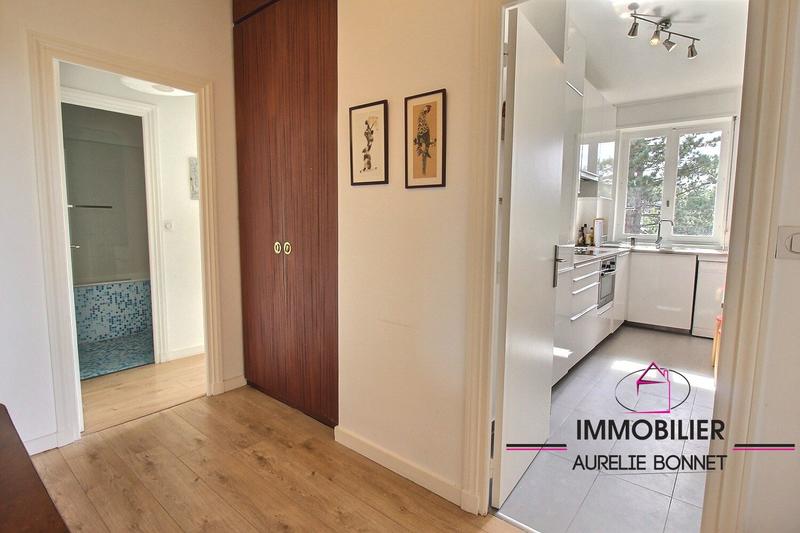 Appartement - 75 m² - 3 pièces