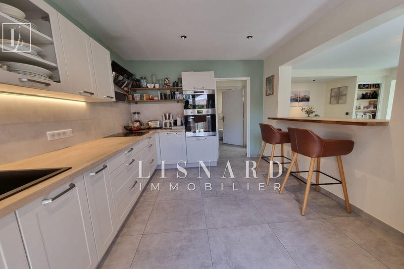 Maison - 108 m² - 4 pièces