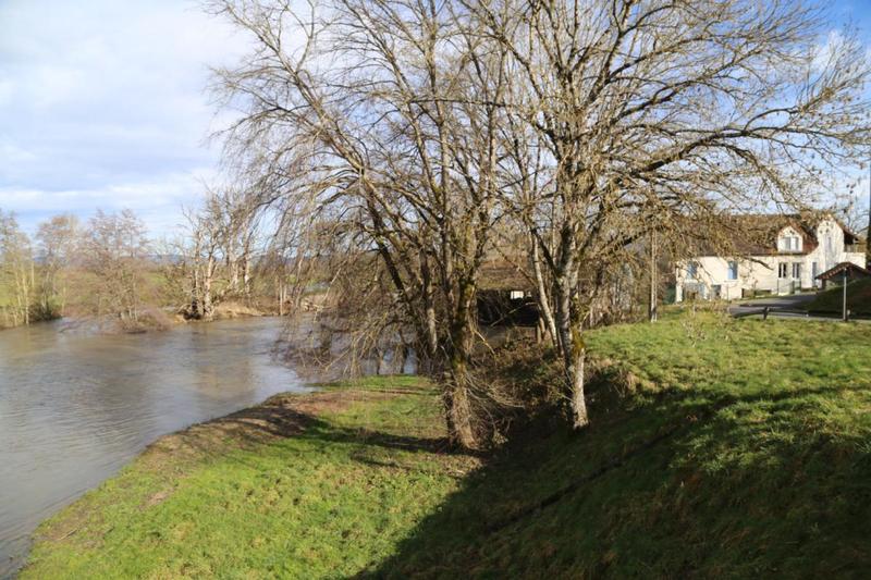 Moulin - 160 m² - 7 pièces