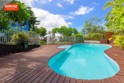 Villa - 176 m² - 6 pièces